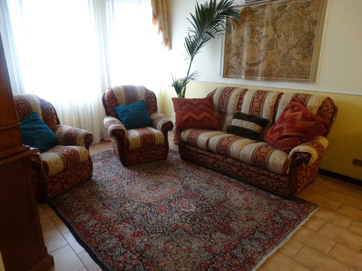 Locanda Il Burchiello Oriago Di Mira Buitenkant foto